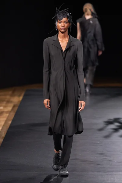 Look 9